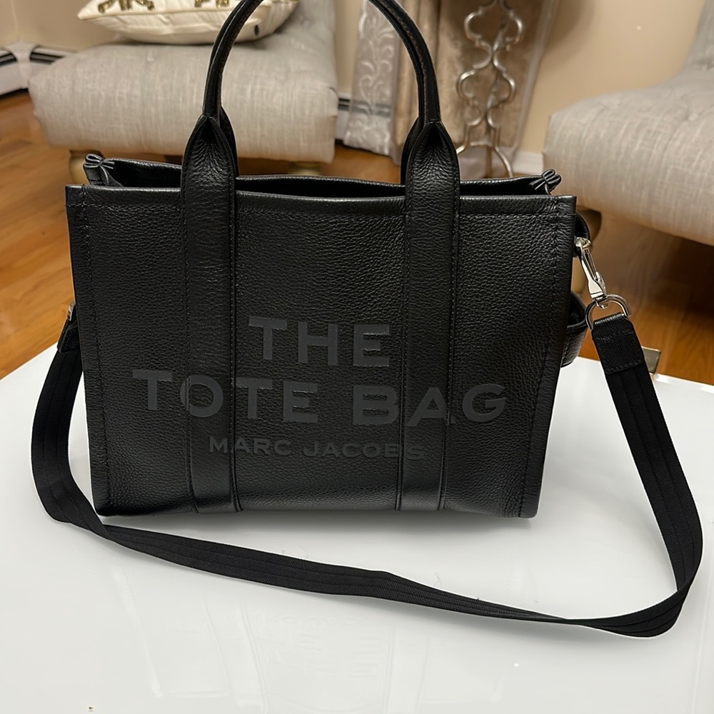 Marc Jacobs tote